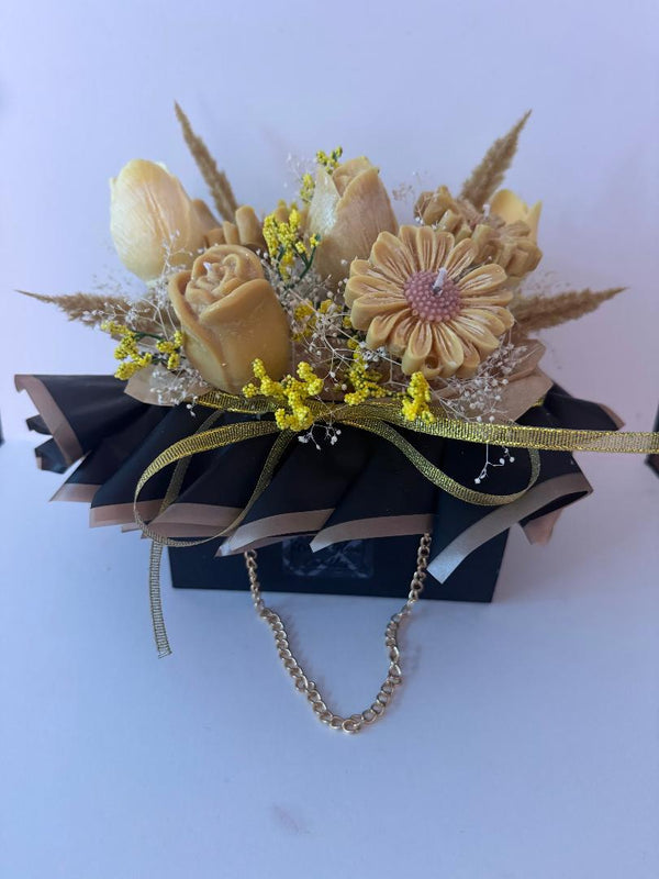 Black & Gold Purse Bouquet